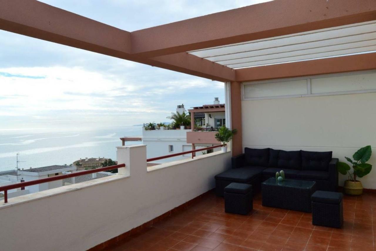 Duplex Con Impresionantes Vistas Al Mar Appartamento Benalmádena Esterno foto