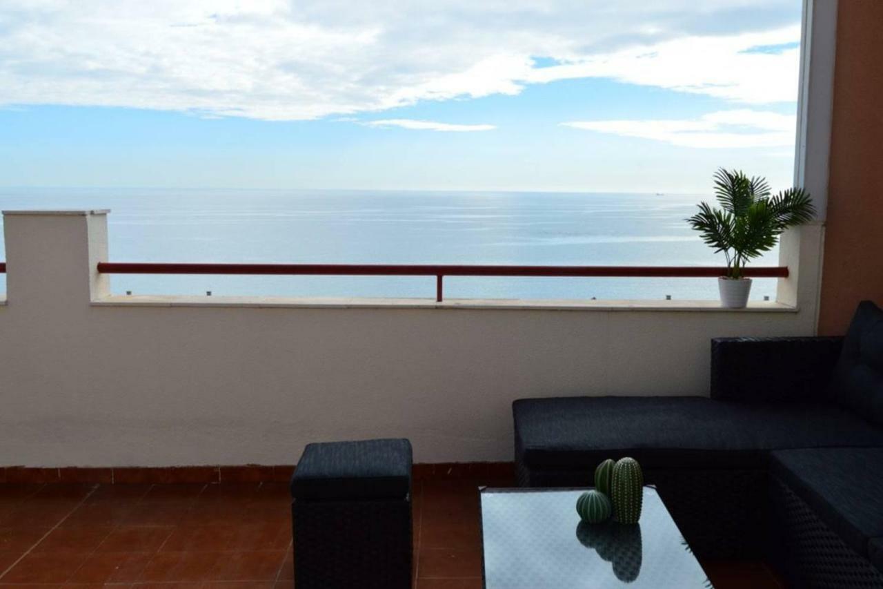 Duplex Con Impresionantes Vistas Al Mar Appartamento Benalmádena Esterno foto